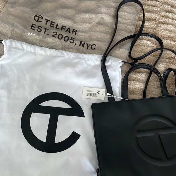 NWT Medium Black Telfar Shopping Bag - Picture 3 of 3